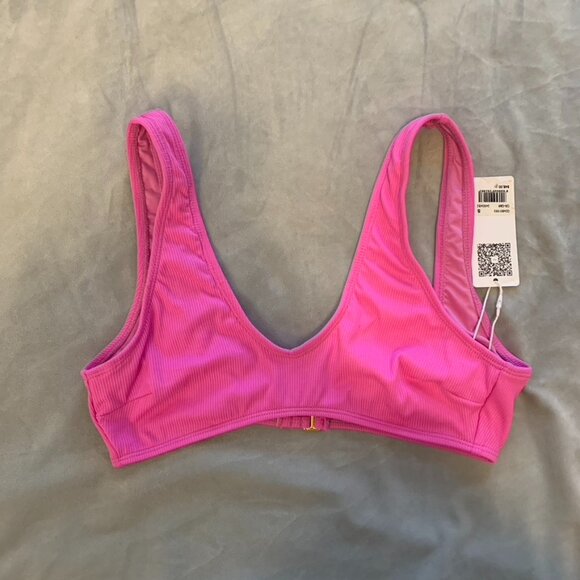 NWT Quintsoul Malibu Pink Bikini Top - Size S - Picture 2 of 6